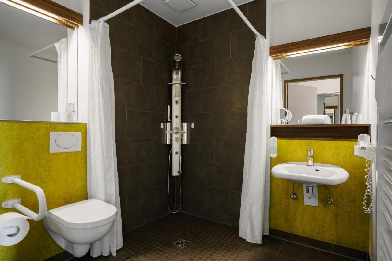 Radlon Fahrrad-Komfort-Hotel Варен Экстерьер фото